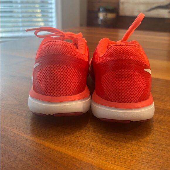 Nike Coral Flex 2016 Run Training Running Shoes Size 8 - Picture 6 of 8